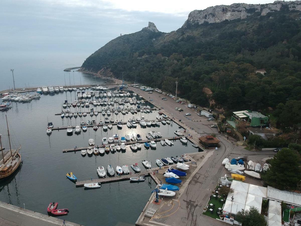 Monolocale Al Vicoletto Lägenhet Cagliari Exteriör bild